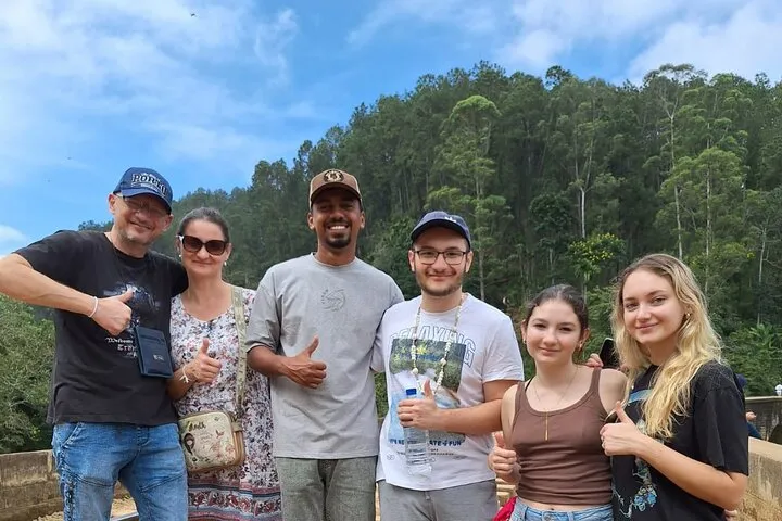 Guests on a Bentota Cabs tour in Sri Lanka